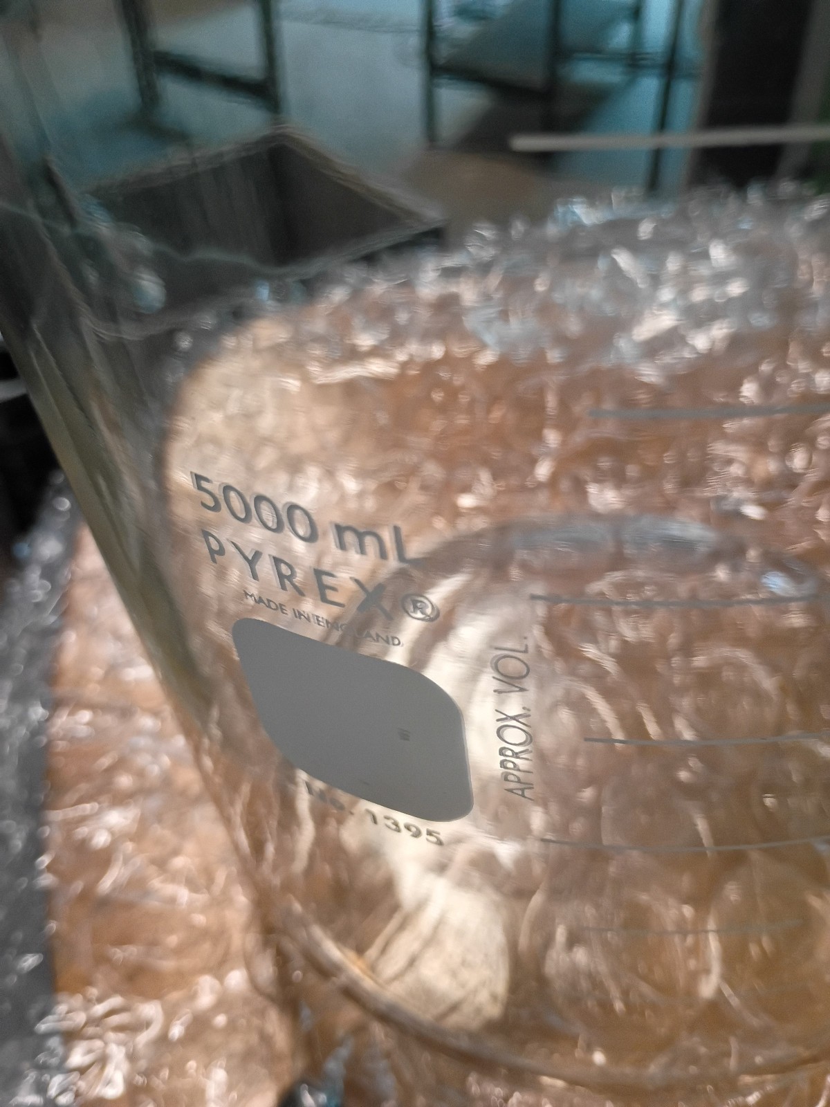 Corning Graduated Media Storage Bottle 5000ml GL-45 Screw Cap 1395-5L Pyrex
