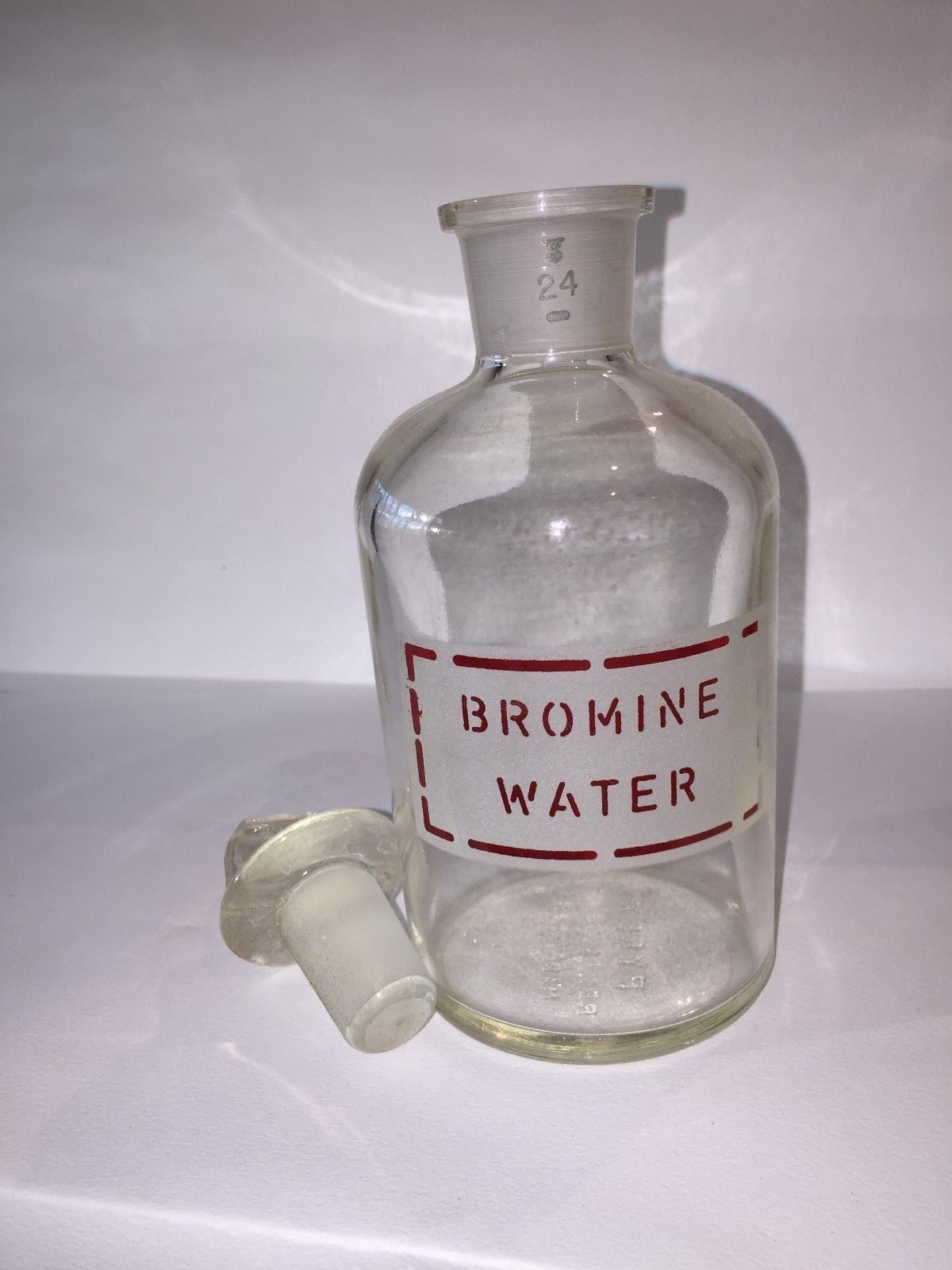 Pyrex reagent bottle w/T/S24 glass stopper 500mL Set(2) SEE LABEL CHOICES BELOW