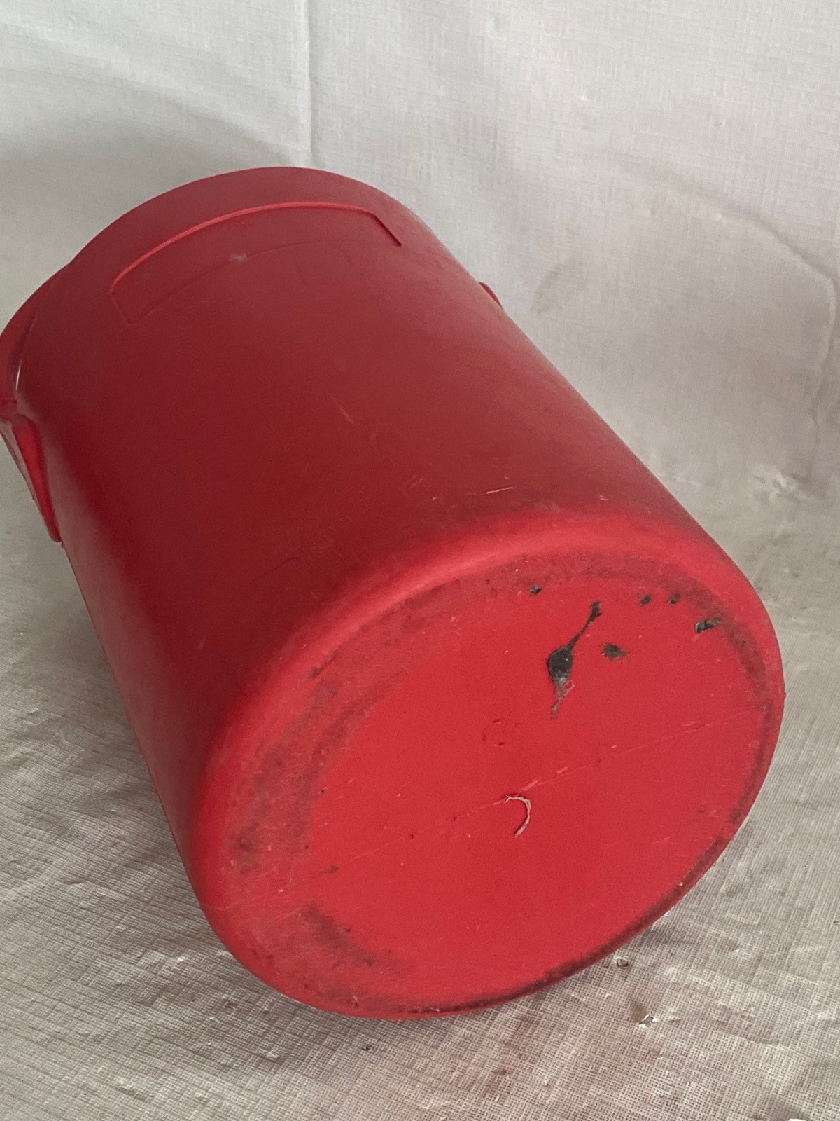 Lab Rubber Safety Carrier Bucket With Handle for 2.5L & 4L Bottles 16” H x 7”OD