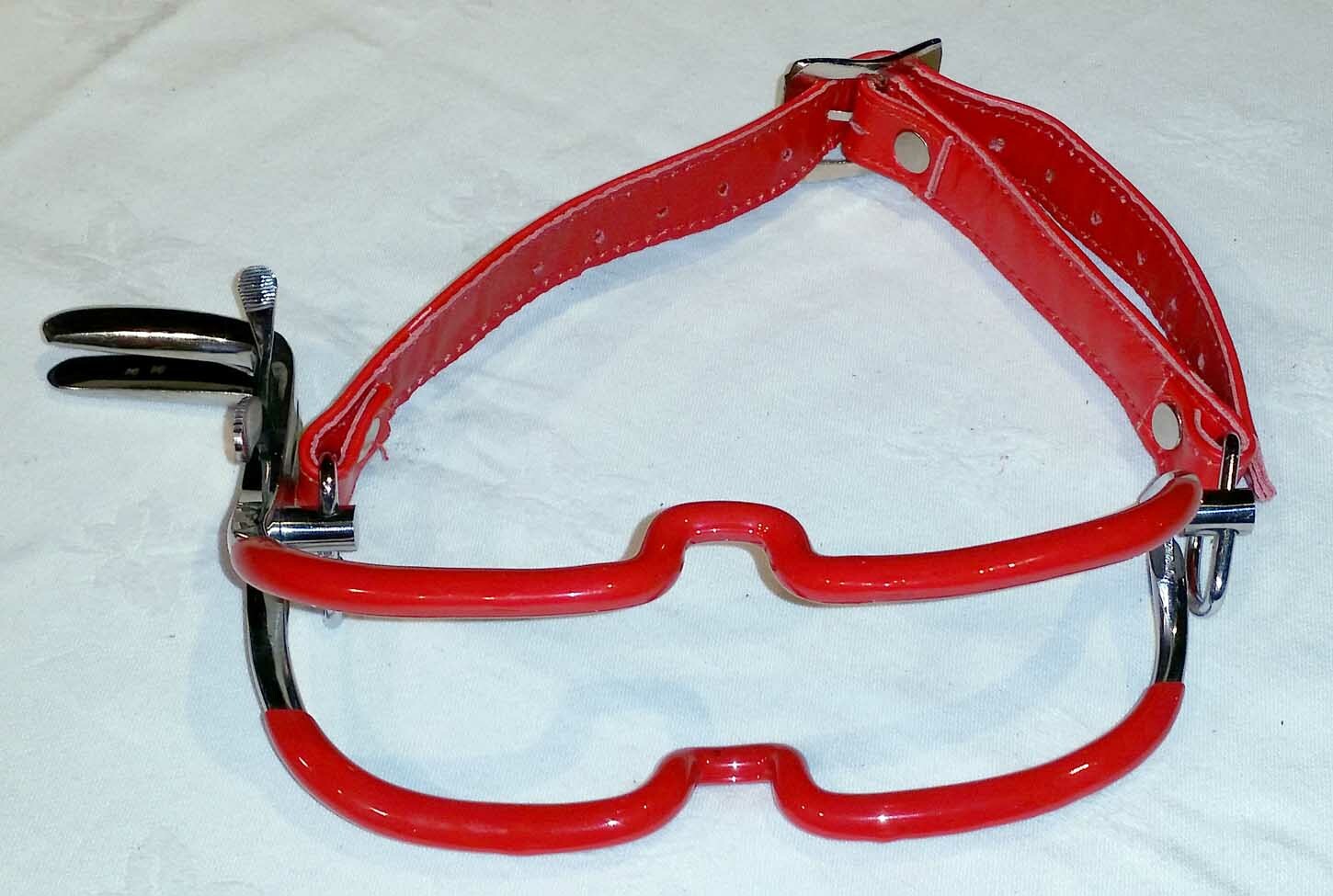 PVC Coated Jennings Mouth Gag Dental Gag Red Soft Leather Strap UK Seller