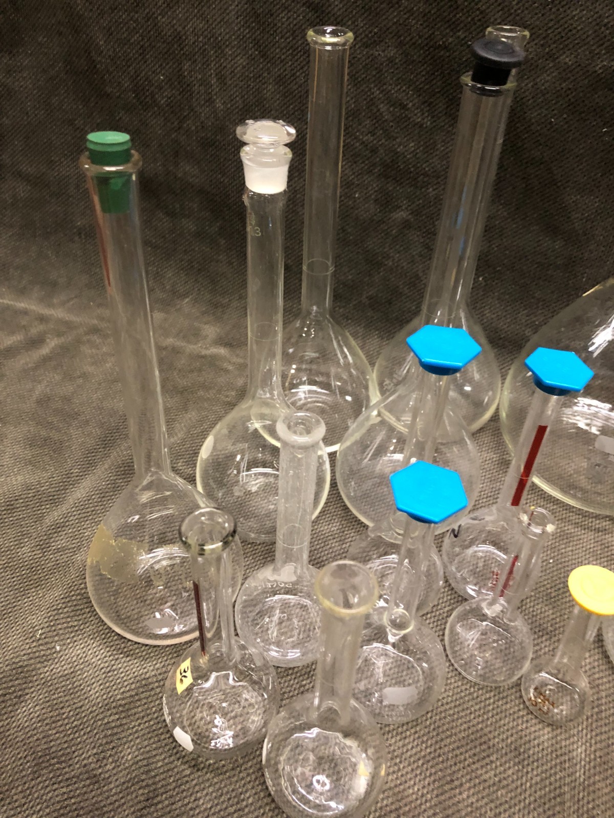 LOT 21 each Volumetric Flasks, Lab Glass Flask