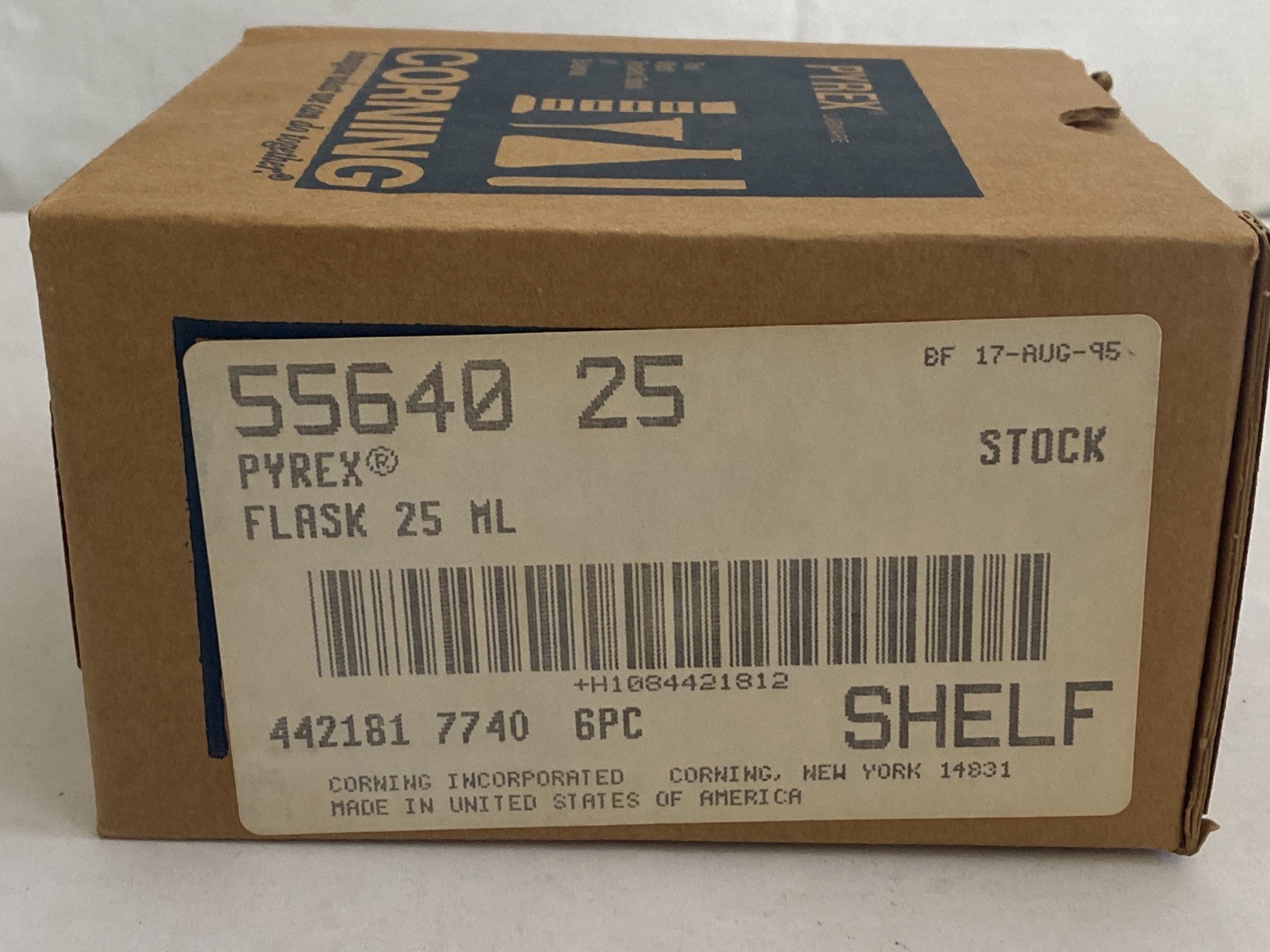 NEW PYREX Red Low Actinic Glass Class A 25mL ±0.02 Volumetric Flask, 55640-25