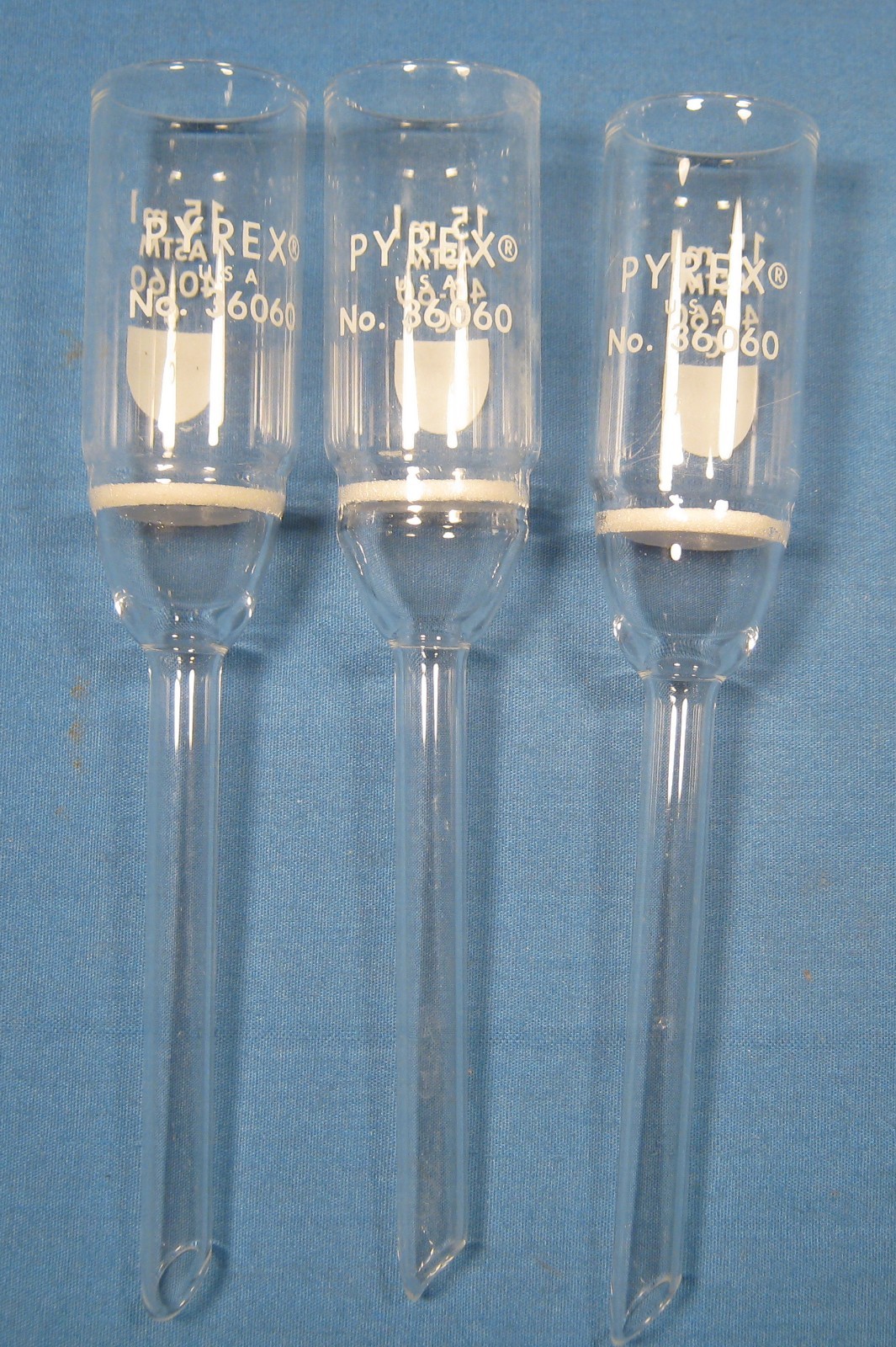 PYREX 15 ML FRITTED FUNNELS “C” X3 FREE SHIPPING 4