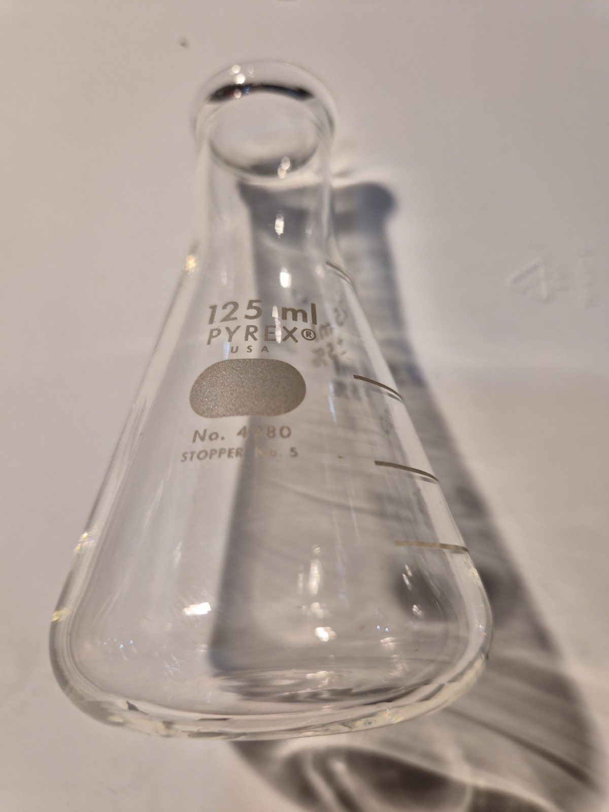 Pkg/4 Each: 125ml PYREX Erlenmyer Flasks, No. 4980, Uses Stopper #5, NOS.