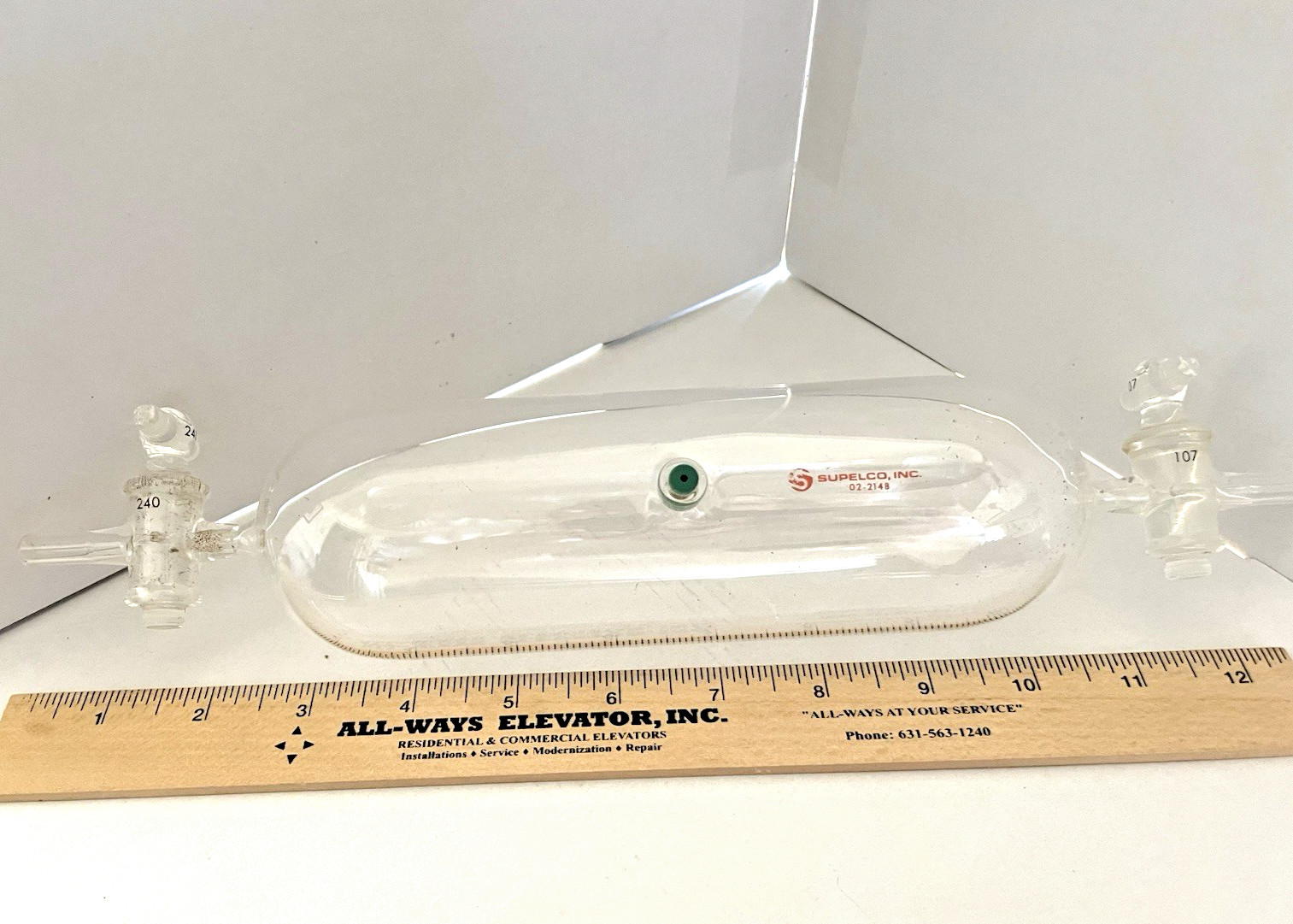 Supelco Gas Sampling Lab Bulb Model # 02-2148 w/ Glass Stopcocks – 250ML? – Used