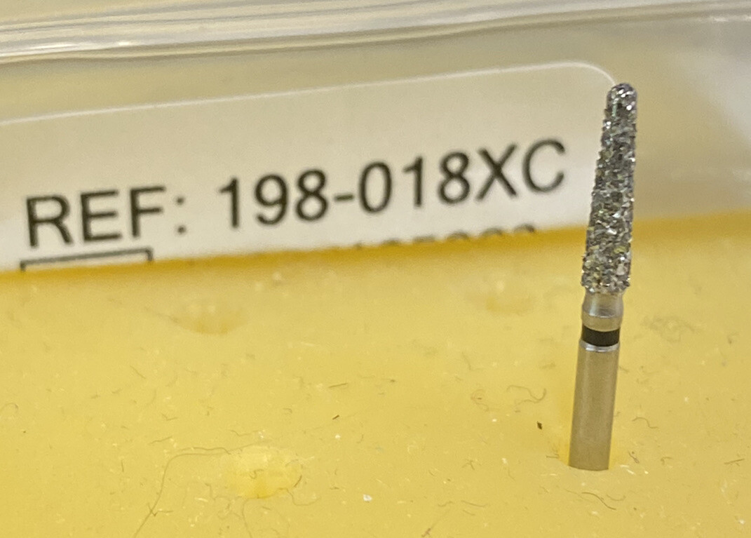 Diamond Burs 100 X 856-018 1.8 mm Diameter 8mm Cutting Length. (198)856-018 XC