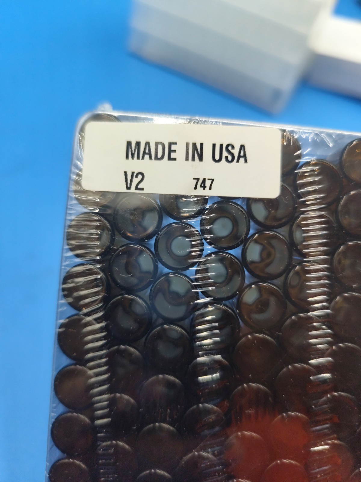supelco 29373-U New Pack Of 100 screw thread vials, amber, 9 mm thread