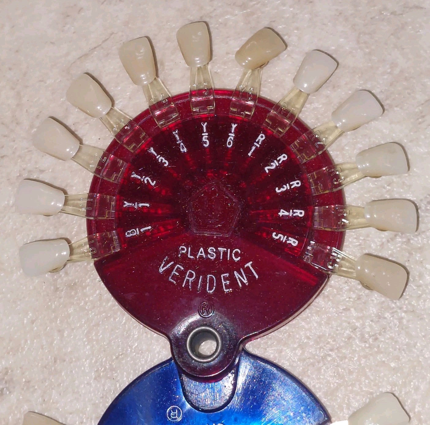 VTG 50s UNIVERSAL DENTAL CO PA EXPERIMENTAL KIT FIVE PHASE ANTERIORS VERI-CHROME