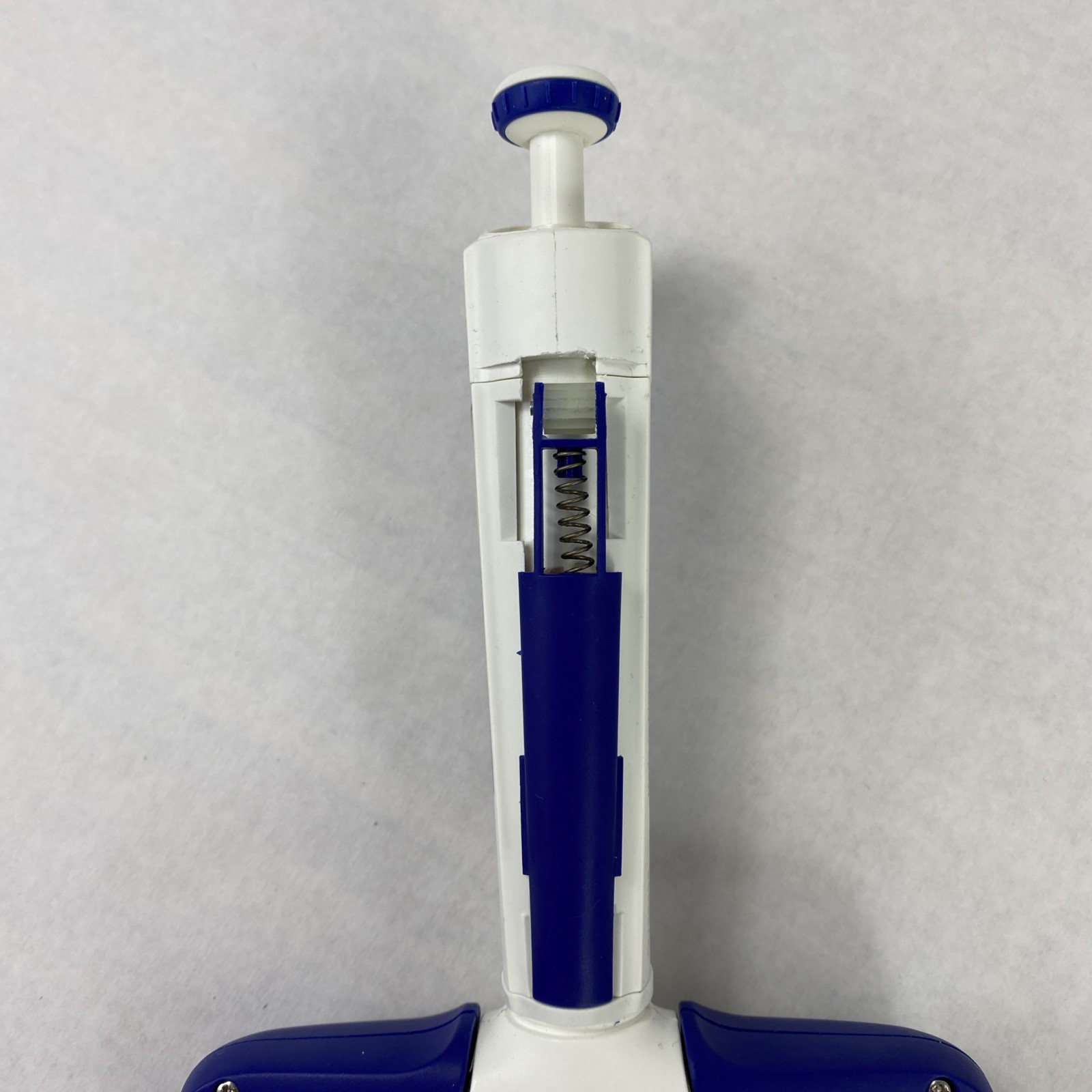 FisherBrand Elite 30-300 uL Multichannel 12 Channel Pipette