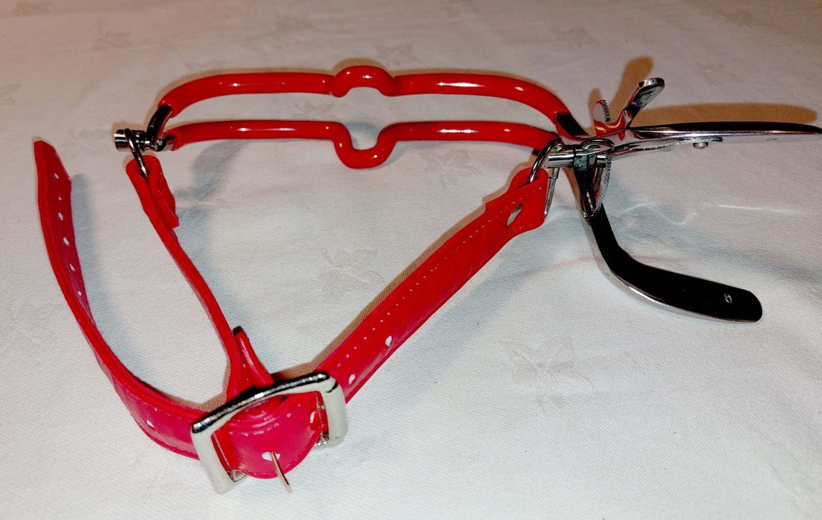 PVC Coated Jennings Mouth Gag Dental Gag Red Soft Leather Strap UK Seller