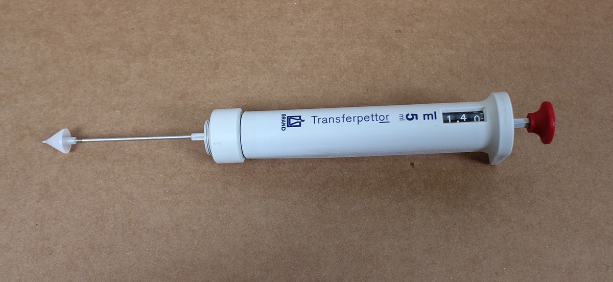 Brandtech 702810 Transferpettor Positive Displacement Digital Pipette 1-5ml