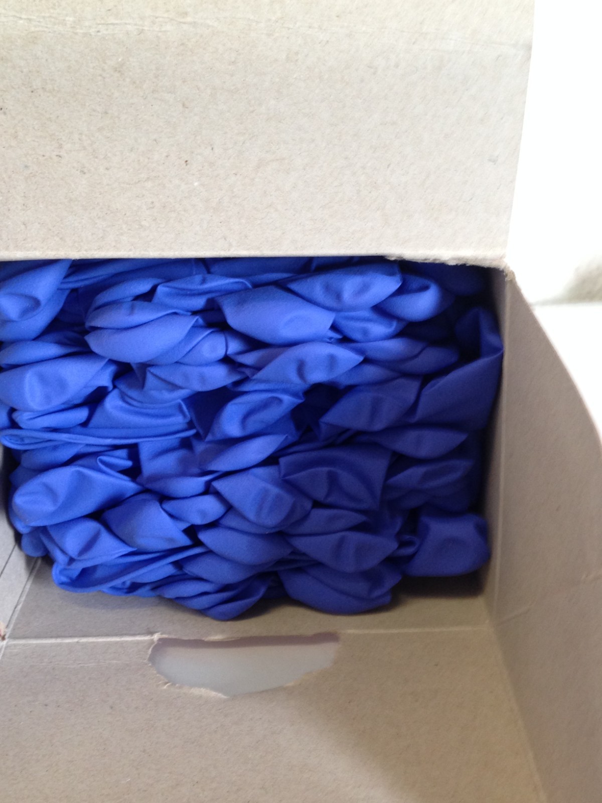Medicom Vulcan Nitrile Gloves Indigo Size Medium 150 Count General Purpose