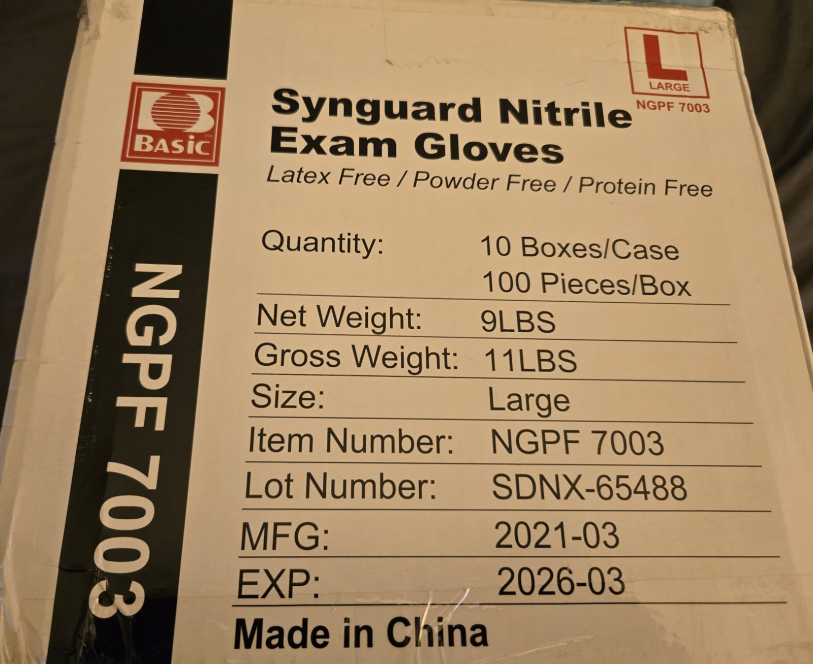 Synguard Nitrile Exam Gloves, 10 Boxes/Case, 100 Pieces/box, latex, Powder Free.