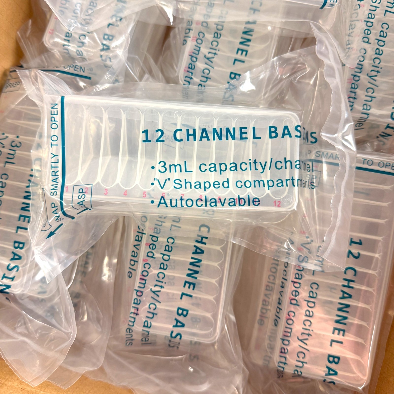 Cole-Parmer 04395-33 12-Channel Pipetting Reservoir Basin 3mL Sterile Pack of 14