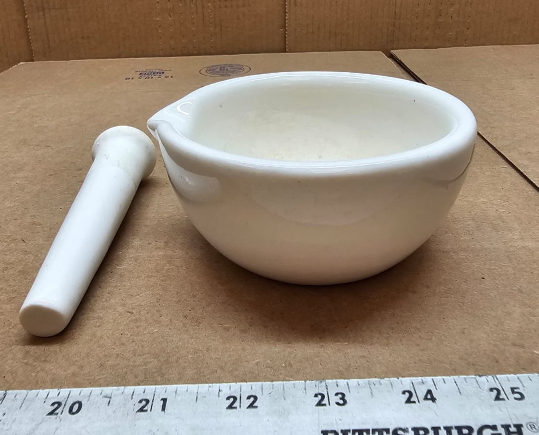 Unbranded White Glazed Porcelain Mortar & Pestle Set (5″) (1 set)