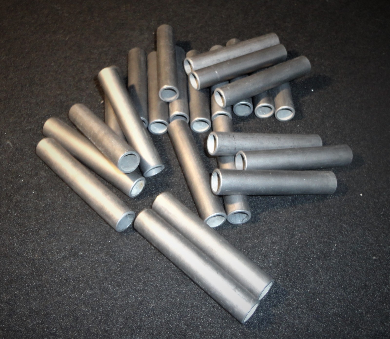 ONE 30″ LONG HEXOLOY SILICON CARBIDE TUBE WIRELESS HEATING ELEMENT No. 770