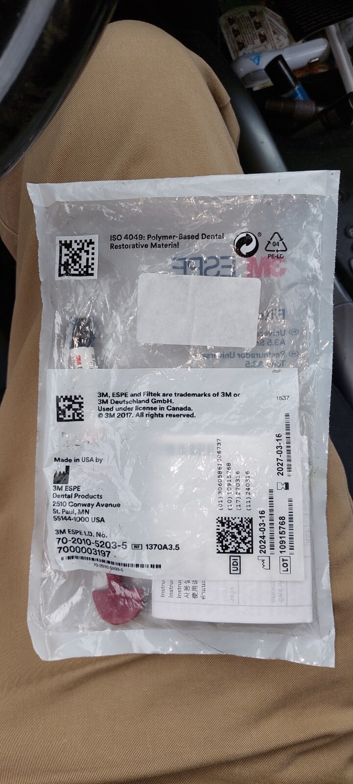 Exp 2027-03-16 3M Filtek Z250 137A3.5 Composite Syringe