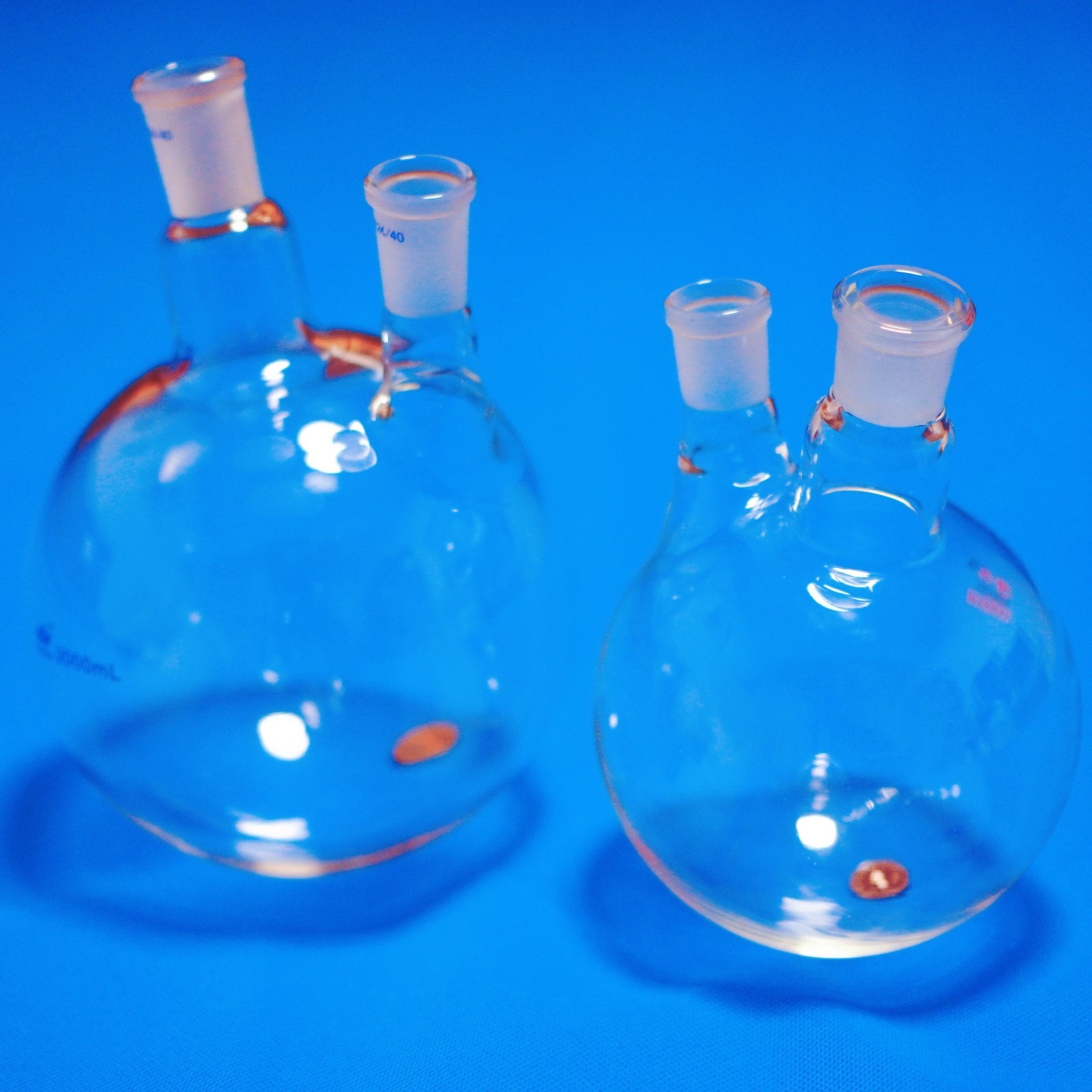 Lab glass round bottom boiling flask 2-neck 24/40 joints 2000 ml, 1000 ml, 24/40