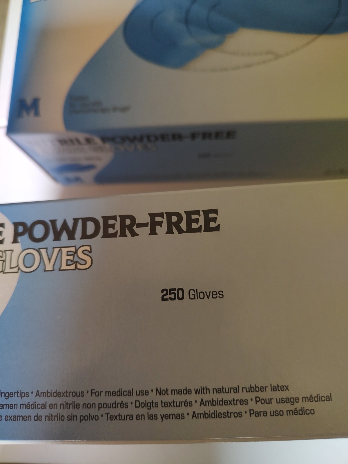 4 Caracal Powder Free Nitrile Medical Exam Gloves – Pack of 250 Size M