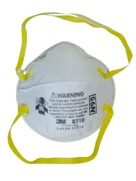 3M 8210 N95 Particulate Respirator Face Mask 20pcs Exp 12/2025 NEW!!!