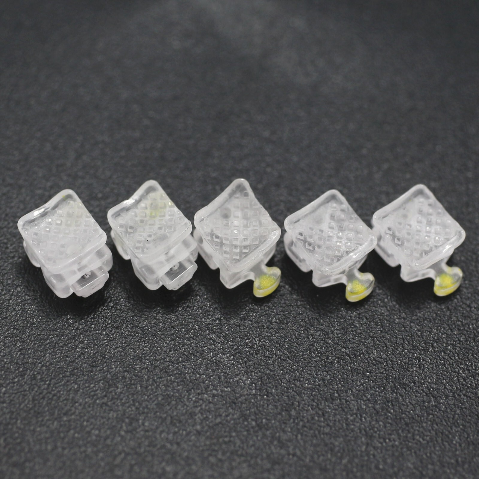 Dental Orthodontic Self Ligating Ceramic Brackets Roth MBT 022 345 Hooks 5-5