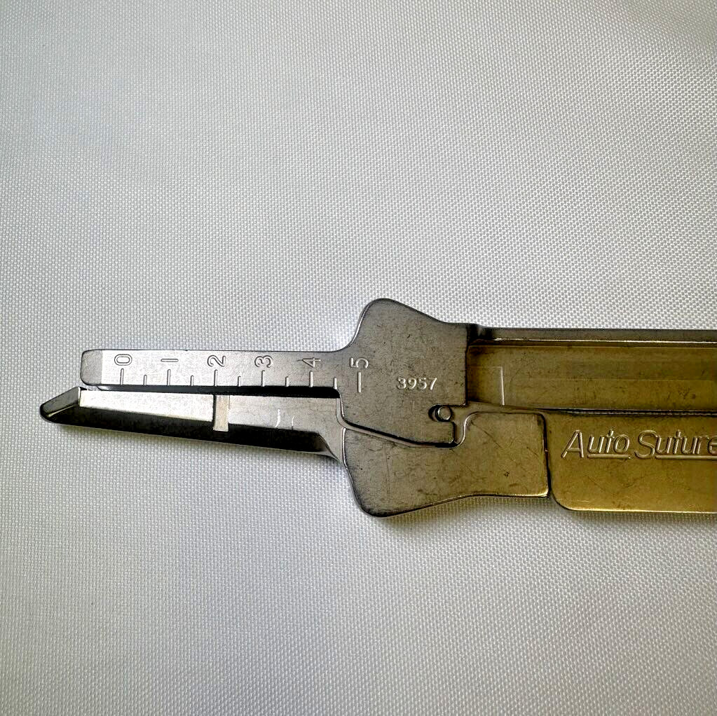 3M 3957 Autosuture Surgical 8-3/4in Anastomotic Stapler Unit