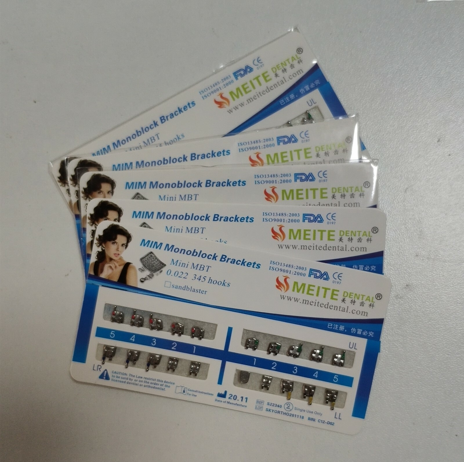 20 Sets Dental Metal Bracket MIM Monoblock Mini MBT 022 345 hooks Mesh Base