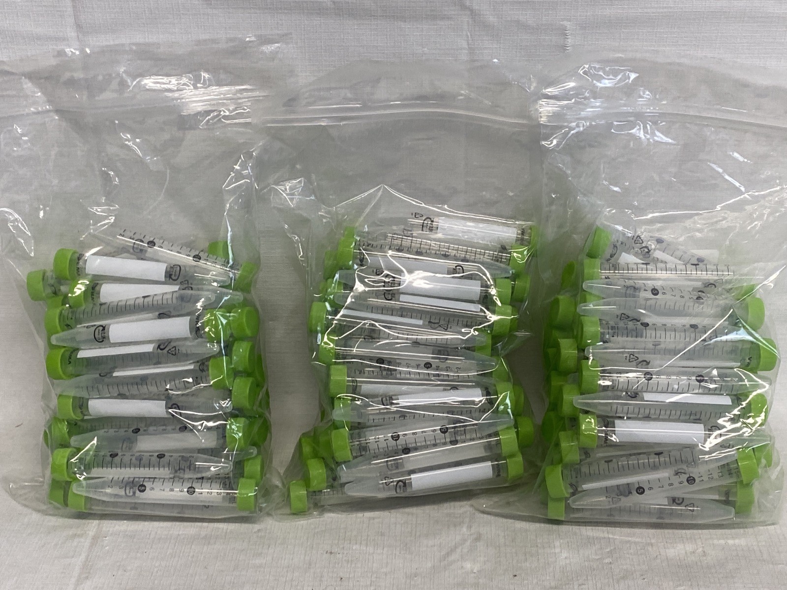 (150) VWR 15mL PP Graduated High Performance Centrifuge Tubes w/Caps 89039-664