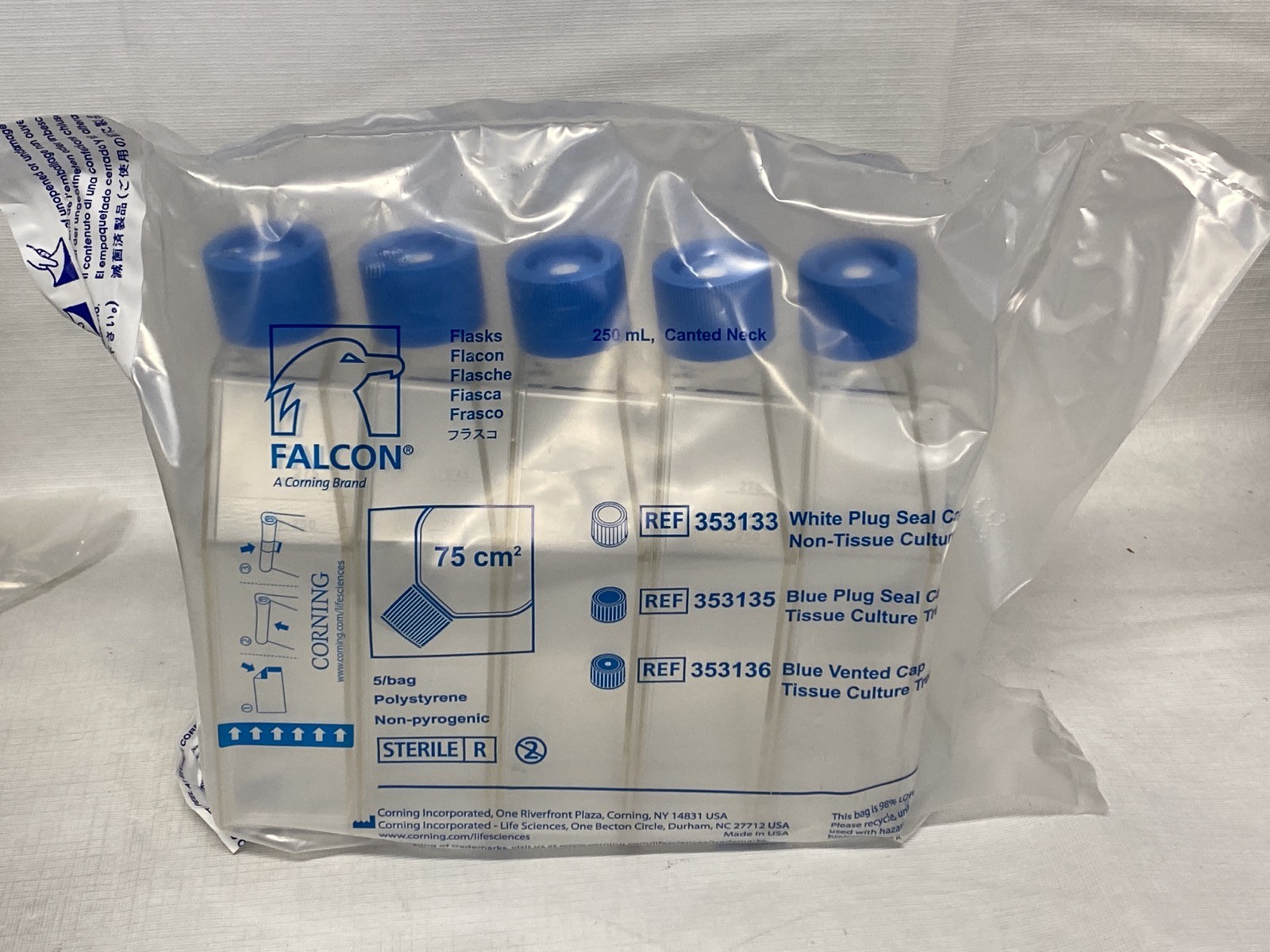 (60/Cs) FALCON 250mL 75cm² Tissue Culture Flasks Canted Neck Vented Cap 353136