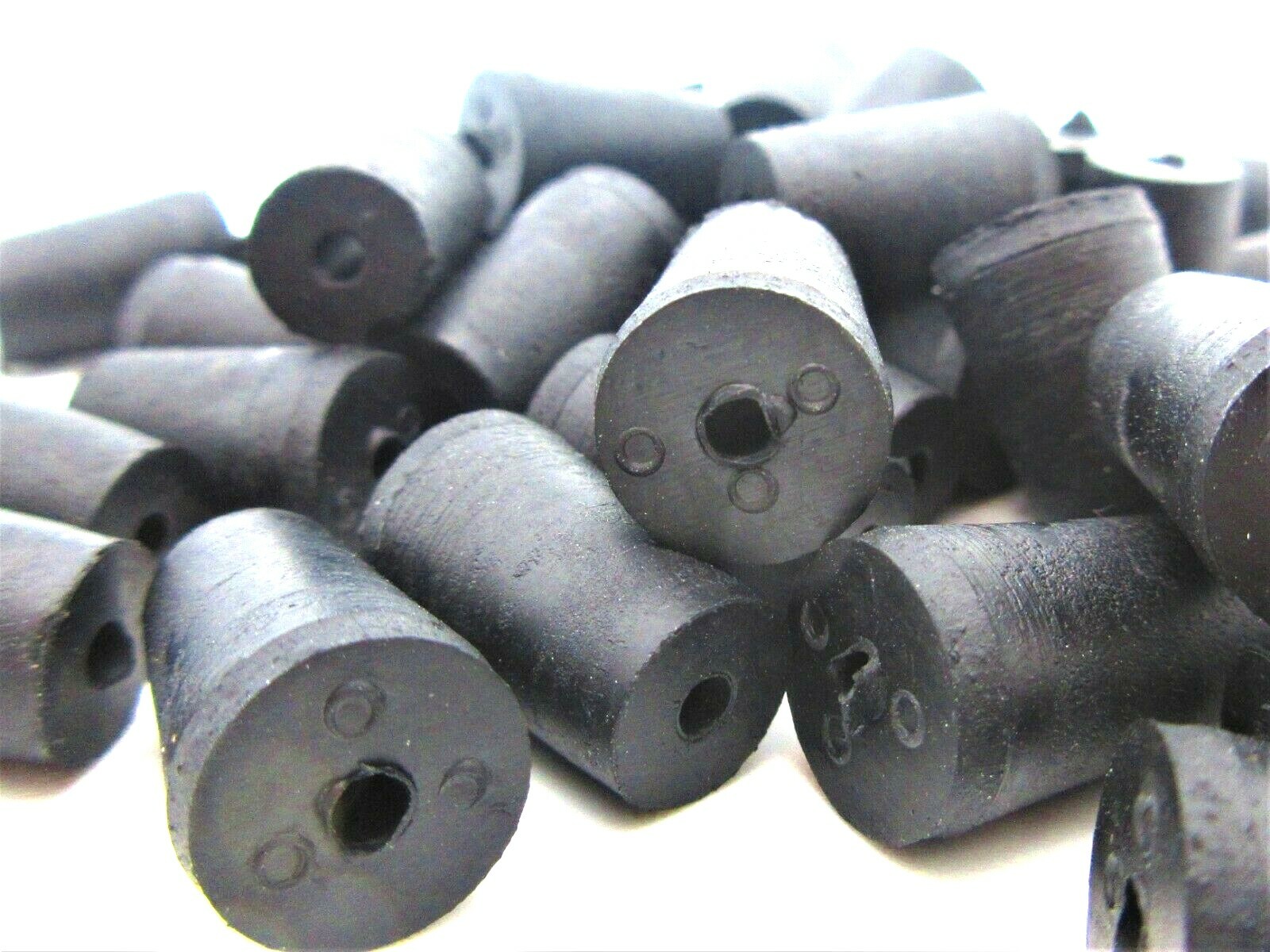 Solid Rubber Stoppers 1 Hole Laboratory Stoppers Various Sizes 10 per package