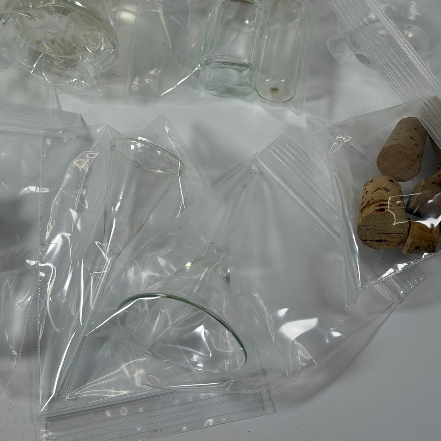 Vtg Lot of 35 PYREX Kimax Various Brand Laboratory Glass Beakers Flasks Jars
