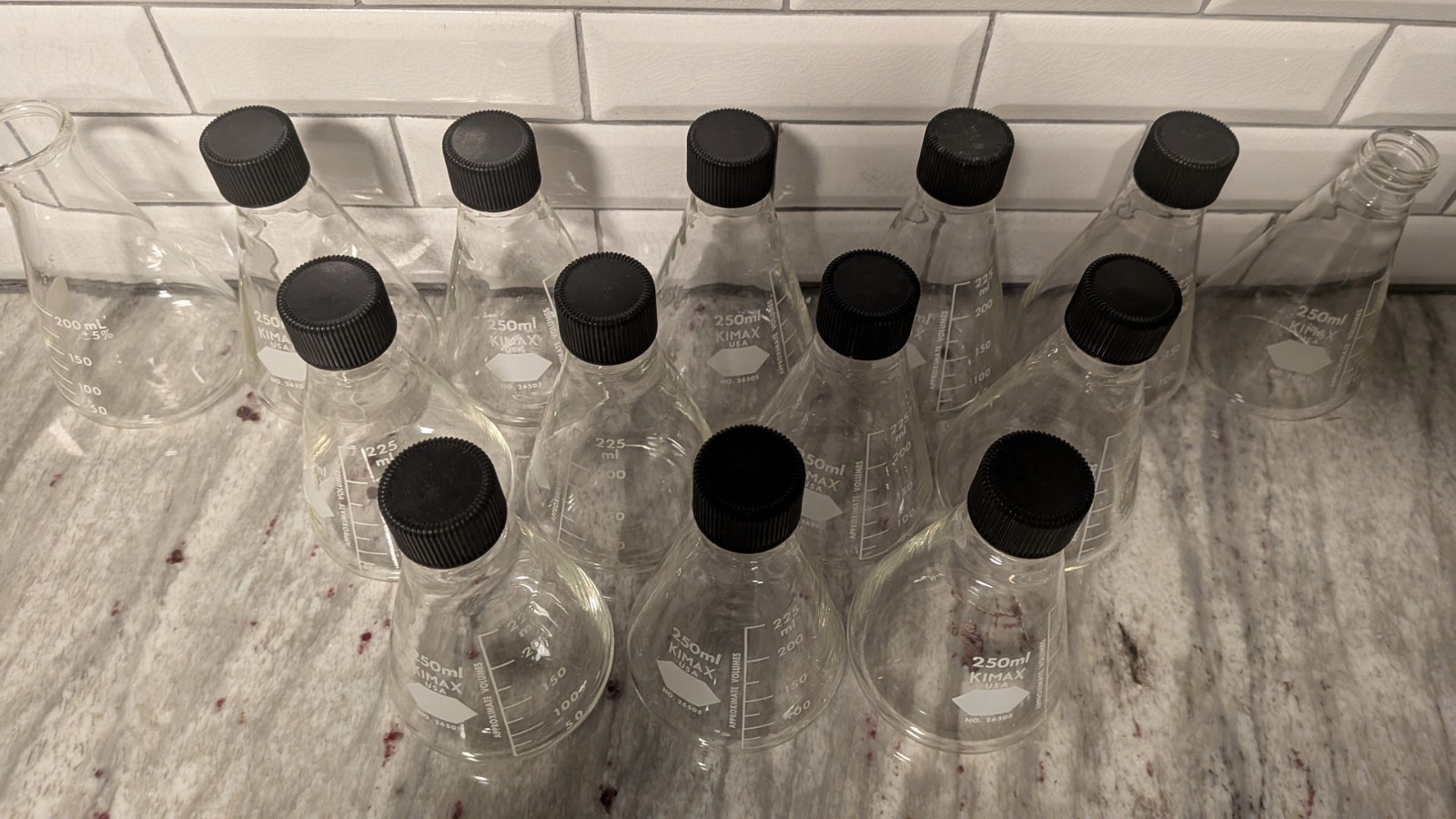 Lot of 14 Kimble Kimax Glass 250mL Erlenmeyer Culture Flasks #26505