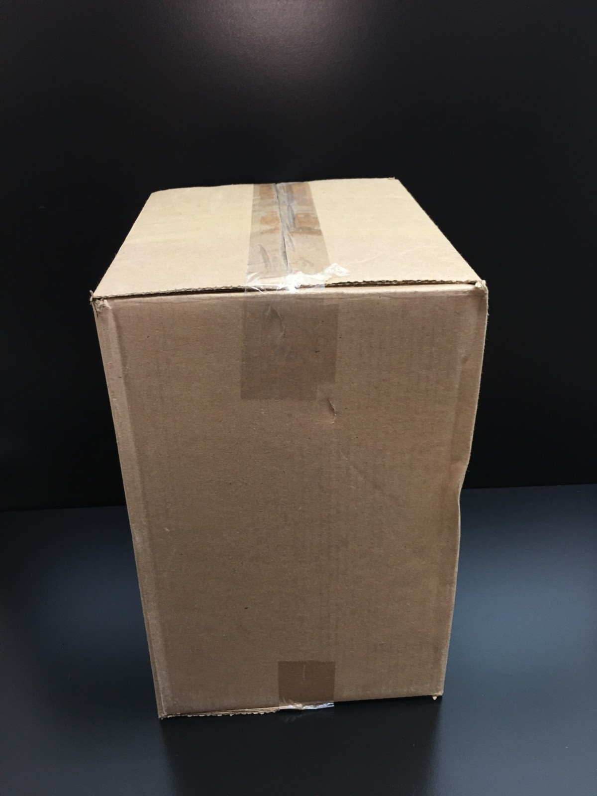 Corning Costar REF 3917 96-well Solid White TC-treated Microplates Case 100 PCS