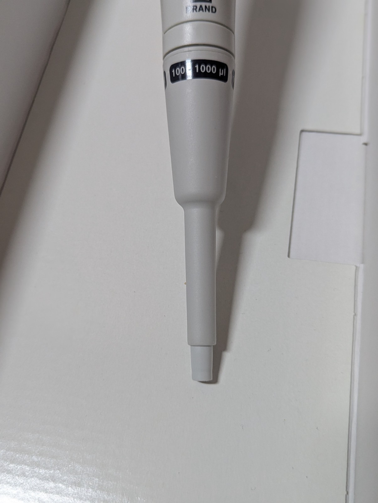 Brand Transferpette Electronic Pipette 705326, Single channel 100-1000µL. Used