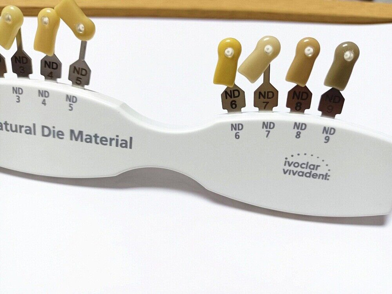 1Set Dental Tooth Shade Guide ND1-9 Abutment 9 Colors IPS Natural Die Instrument