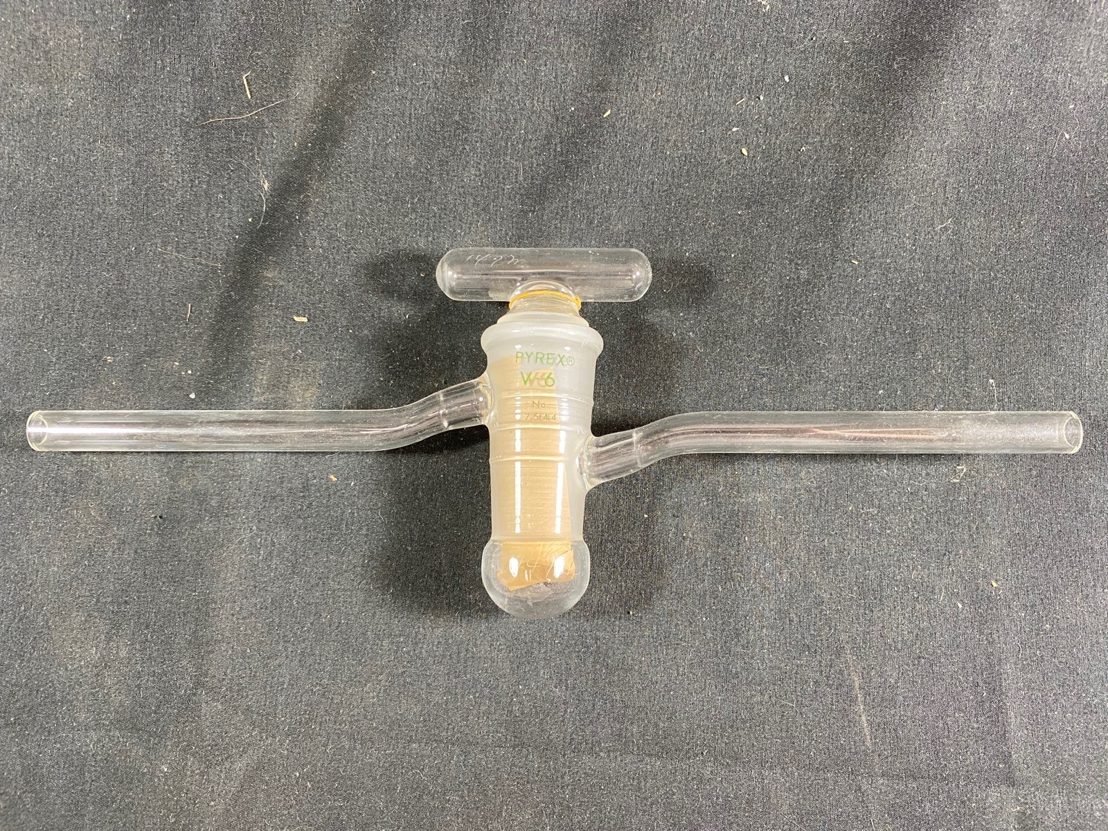 PYREX V-6 High Vacuum Stopcock Oblique 7mm Bore Hollow 310mm Length 12mm O.D.
