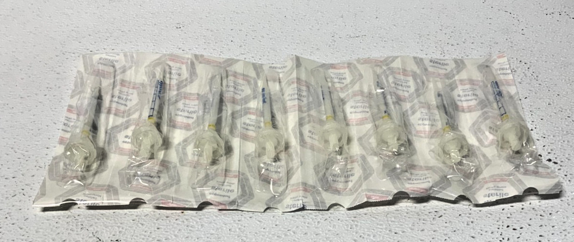 NEW Box of 100 Eppendorf 0030089545 1.0ml Sterile Combitips Advanced Pipette Tip