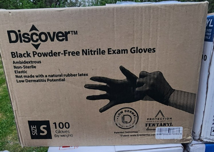 Set of 1st Choice Black Nitrile Disposable size S