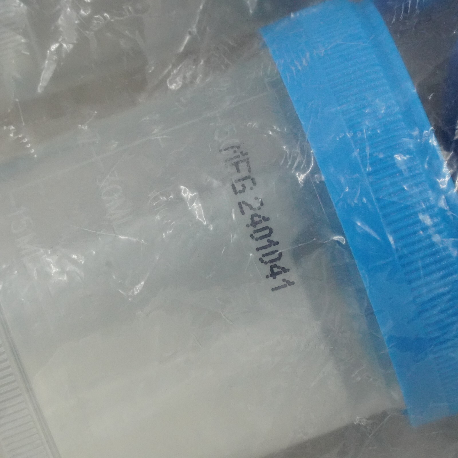 Specimen Container 2oz 60ml Qty 100 Clear Plastic Blue Screw Top Sterile