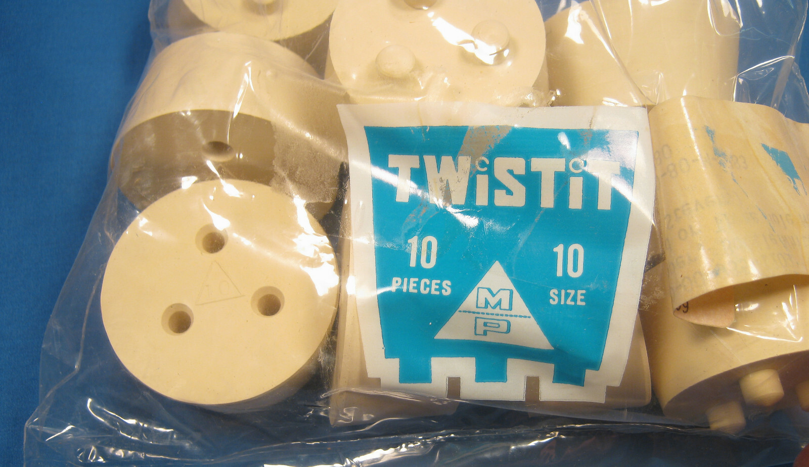 TWISTIT WHITE RUBBER STOPPERS #10 X10 NEW OLD STOCK FREE SHIPPING