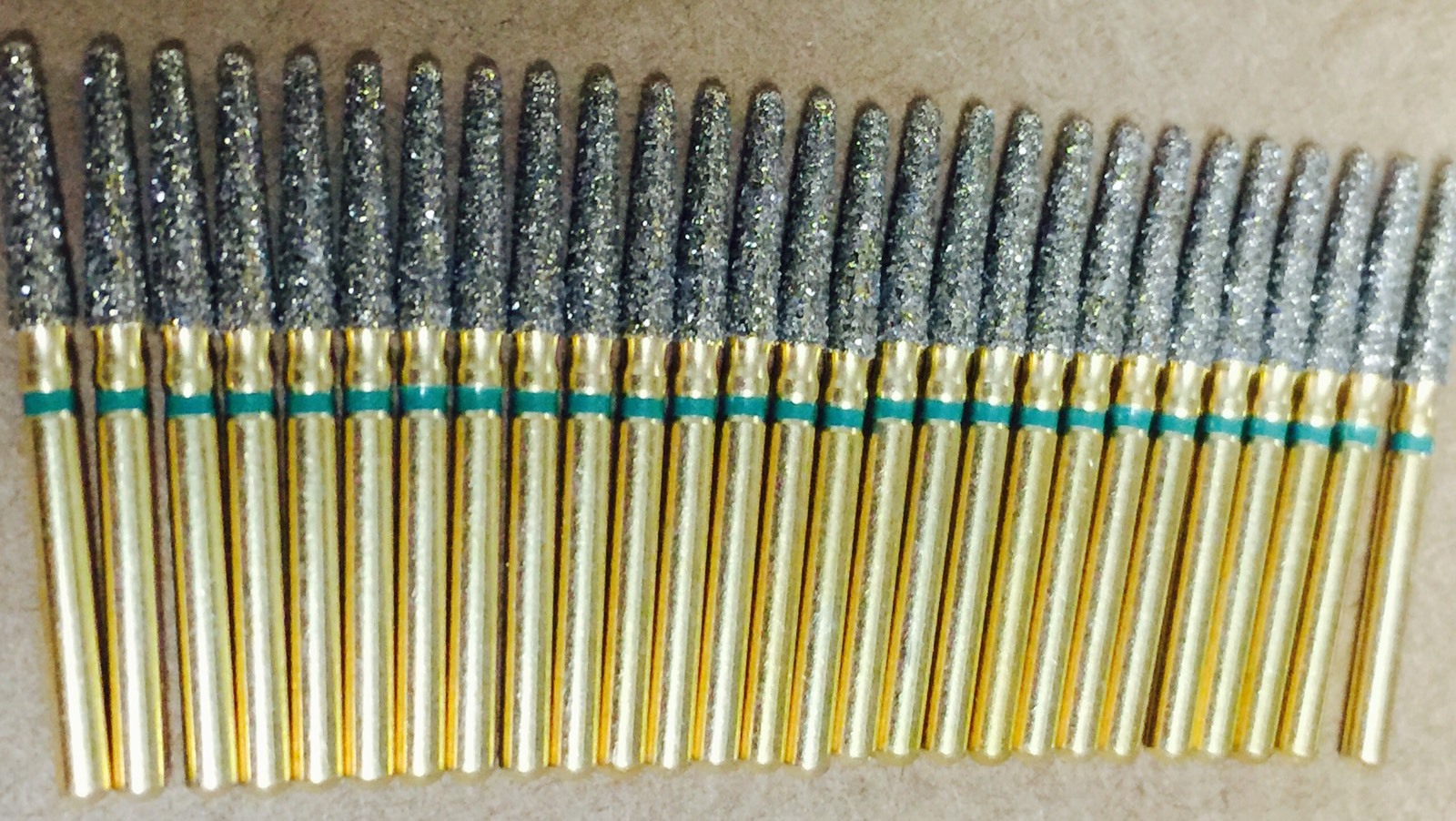 Diamond Burs 100X G/198L-856-019 1.9 mmDiameter 8.5mm Cutting Length. CourseGrit