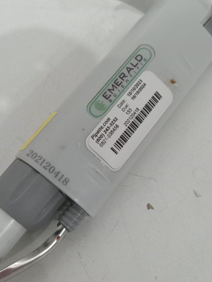 Emerald Scientific Pipette 100-1000ul