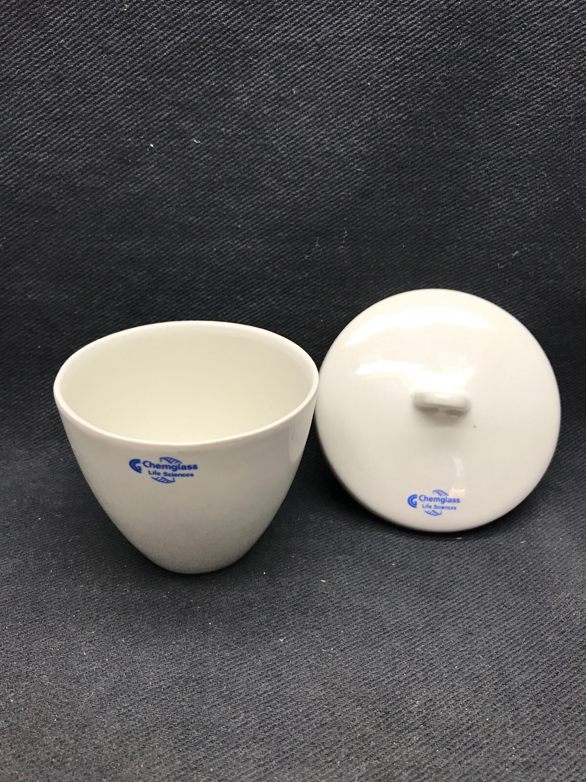 CHEMGLASS 100mL Tall Form Porcelain Crucible With Lid CG-1882-05