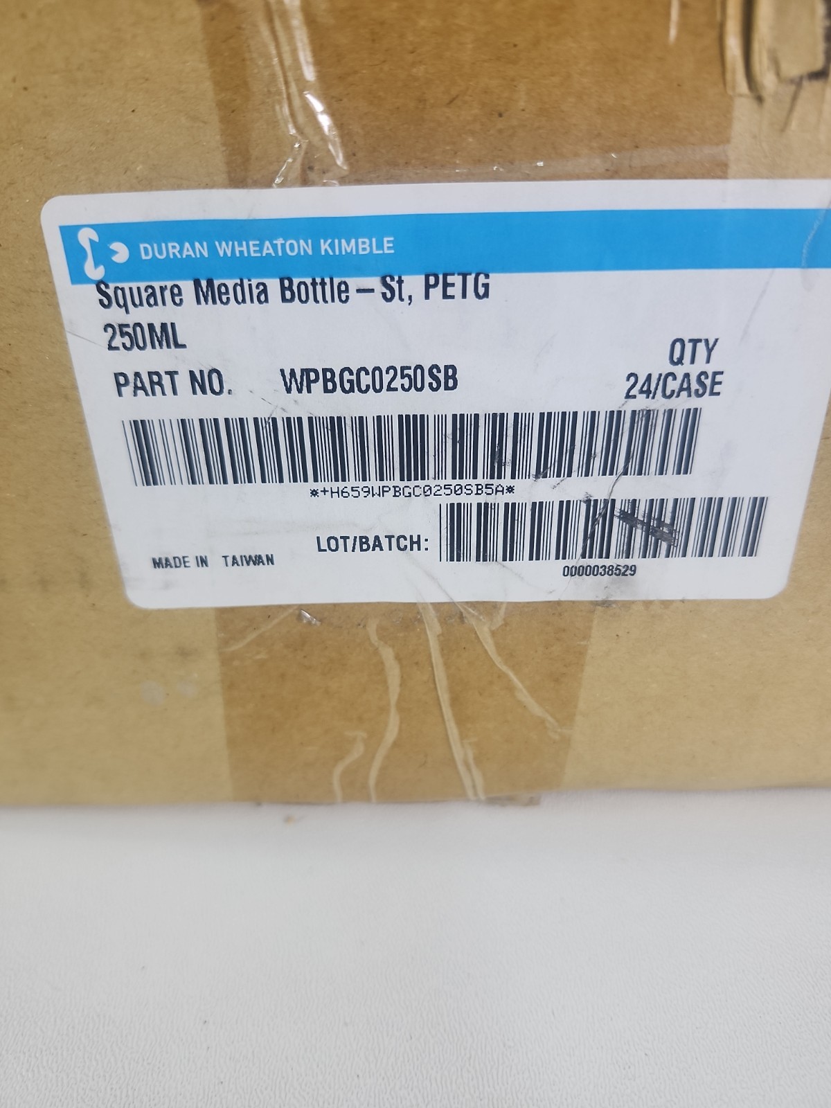 Brand New 250mL Square PETG Media Bottles With Lids Clear 24 Per Case