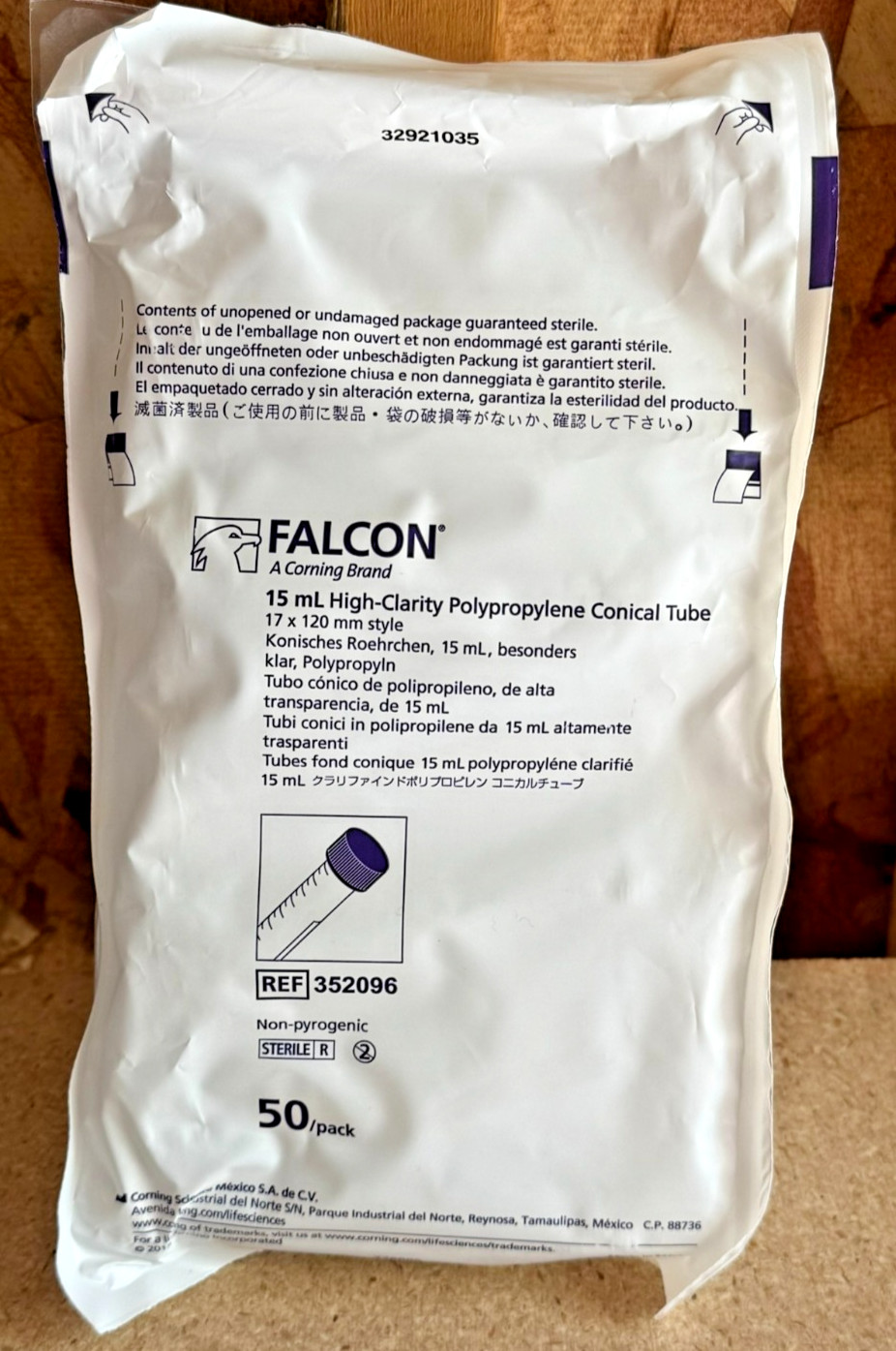 Corning Falcon 352096 High Clarity 15ml Sterile Conical Centrifuge Tubes – 50pk