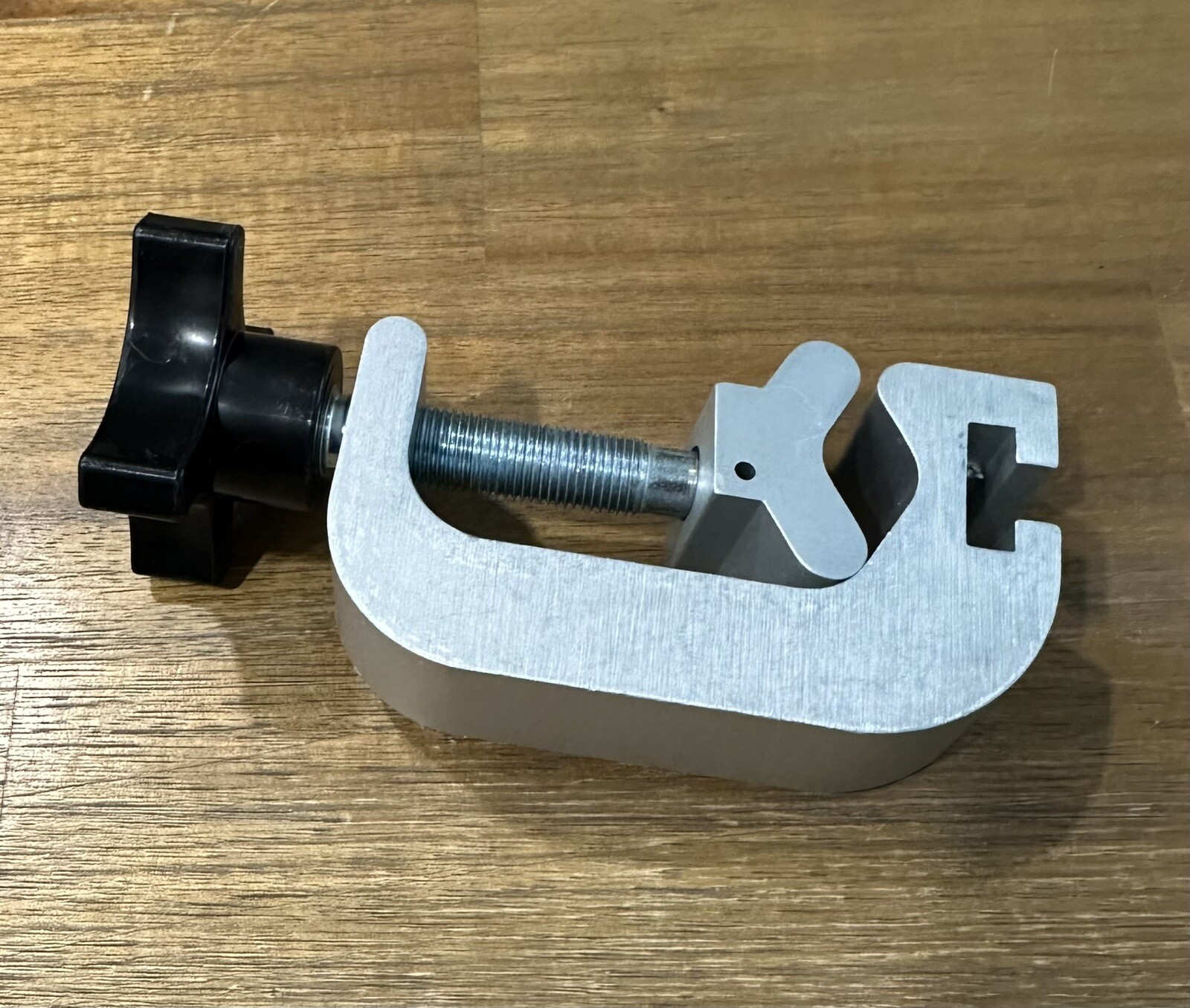 Blickman 7801380000 Accessory Clamp, for 1381/1384 I.V. Poles (NEW)