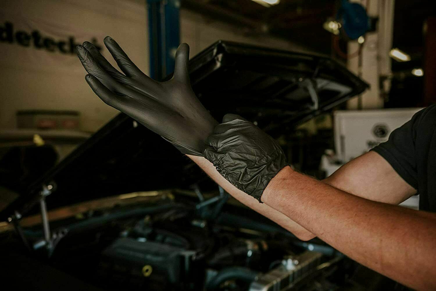 100/box /Black Nitrile Gloves 4 Mil Powder & Latex Free ExamGrade Gloves