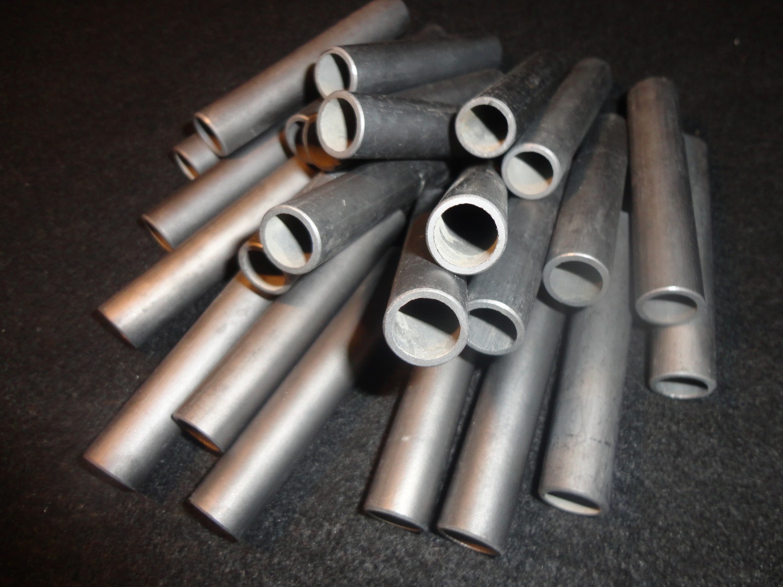 ONE 30″ LONG HEXOLOY SILICON CARBIDE TUBE WIRELESS HEATING ELEMENT No. 770
