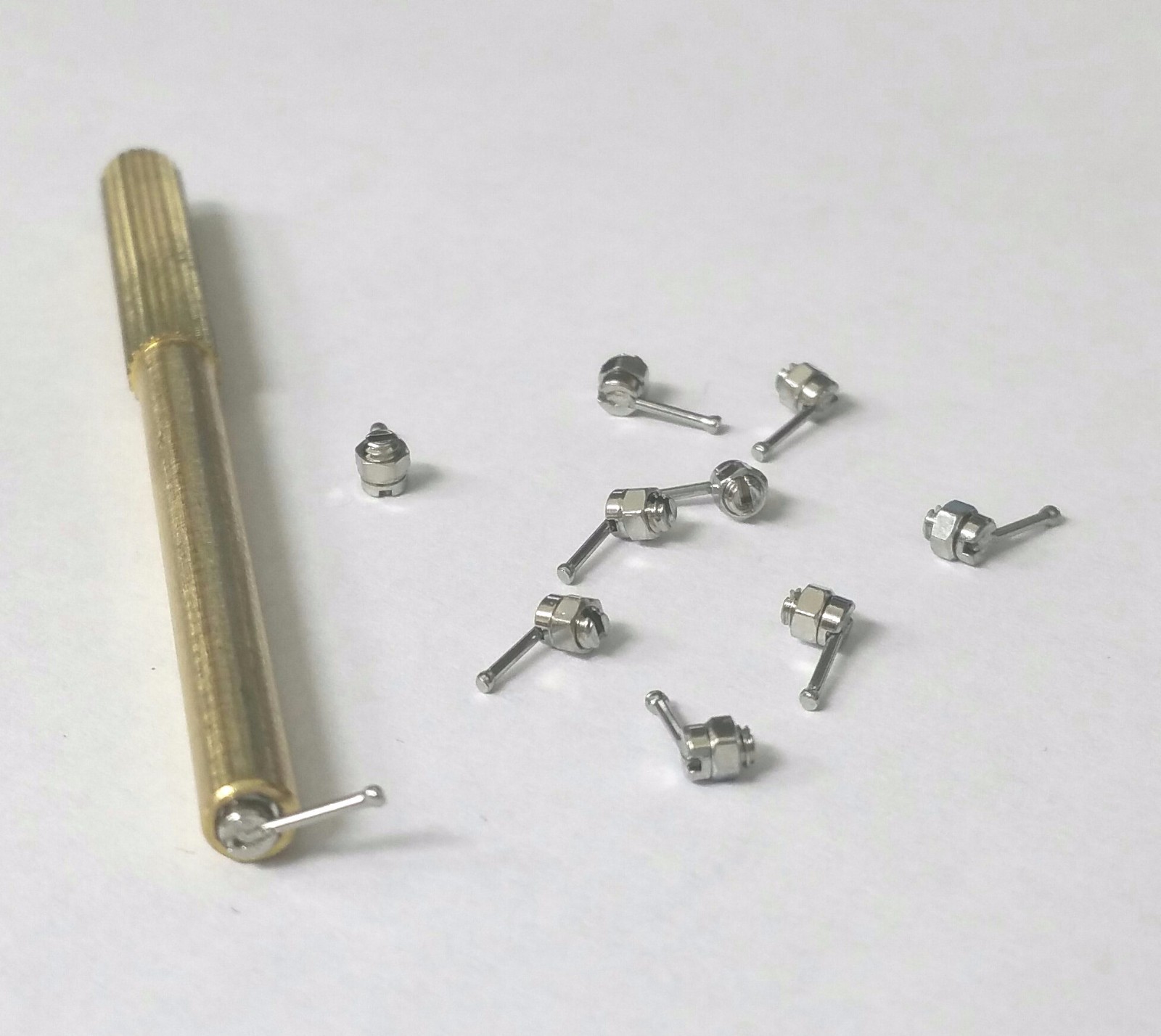 10 PCS Orthodontics GURIN Activity Crimpable Straight Hooks, 10pcs/bag w/tool.