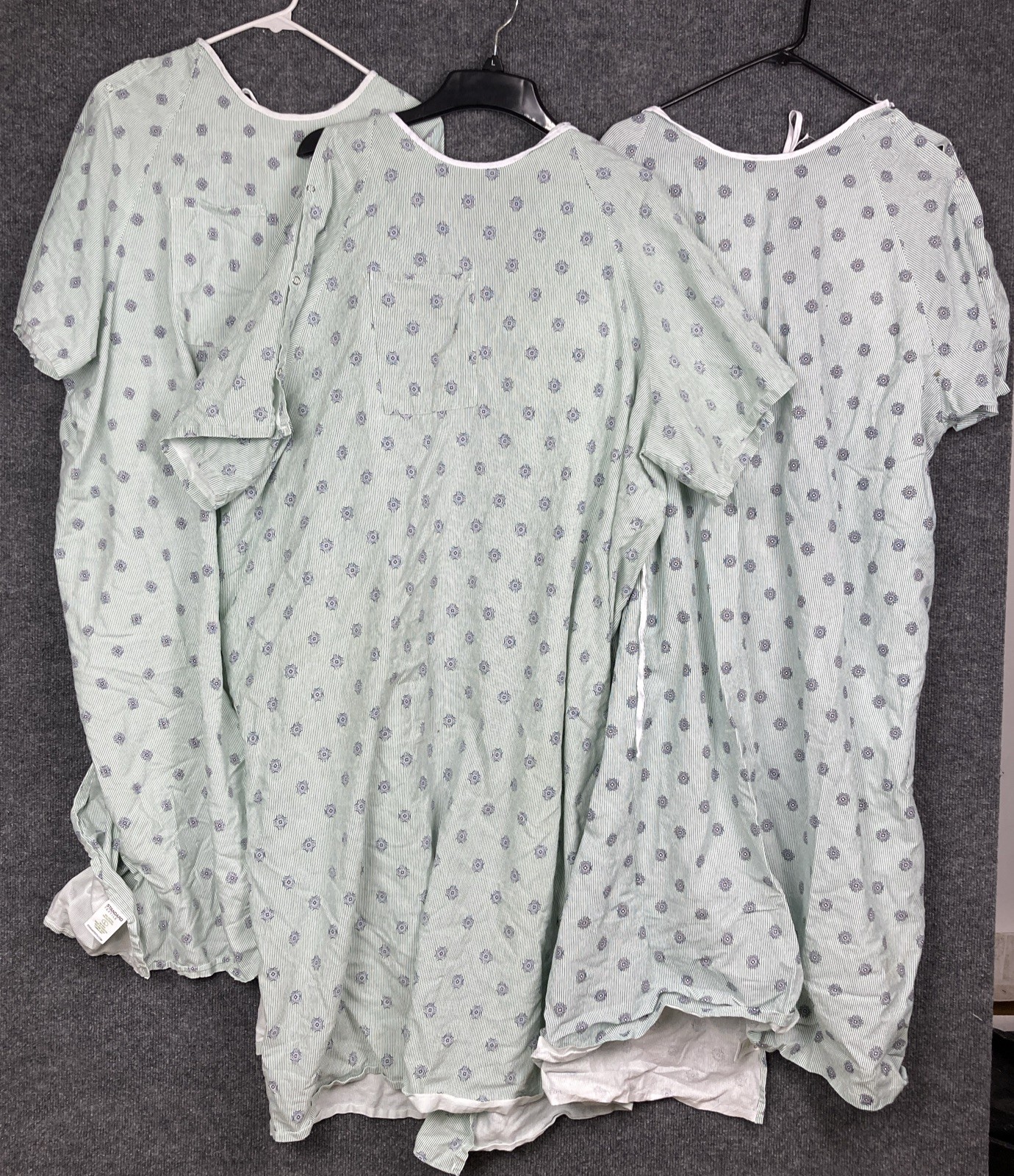 Lot of 3 Standard Textile Unisex Adult One Size Fits Most Hospital Gowns w/ Snap